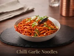 Chilli Garlic Chicken Noodles